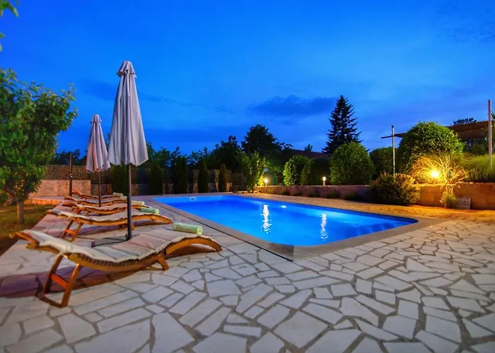 Prima Natura Imotski, Private Pool Vila